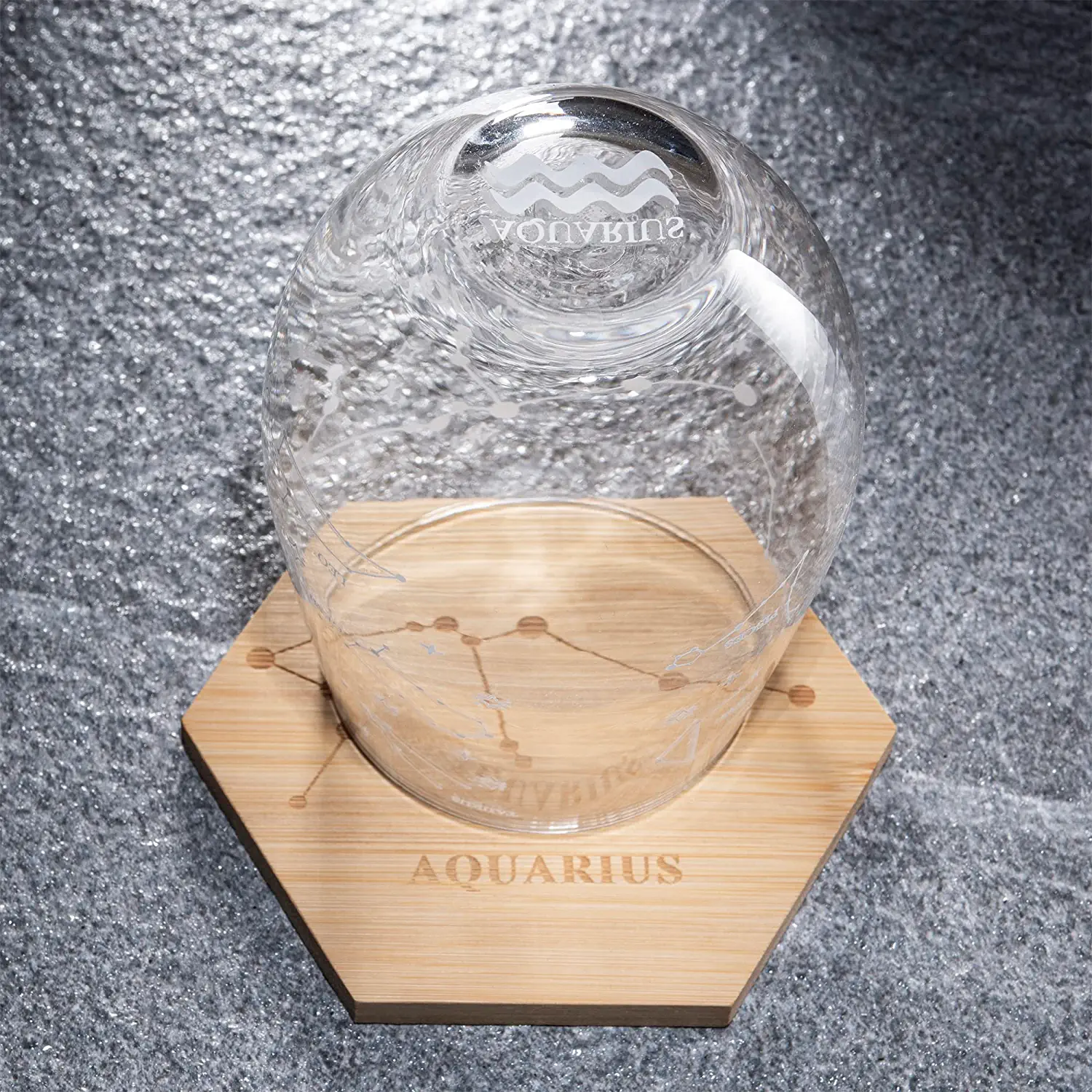 Set of 2 Zodiac Sign Wine Glasses with 2 Wooden Coasters (Aquarius) - Keen Glass Solutions