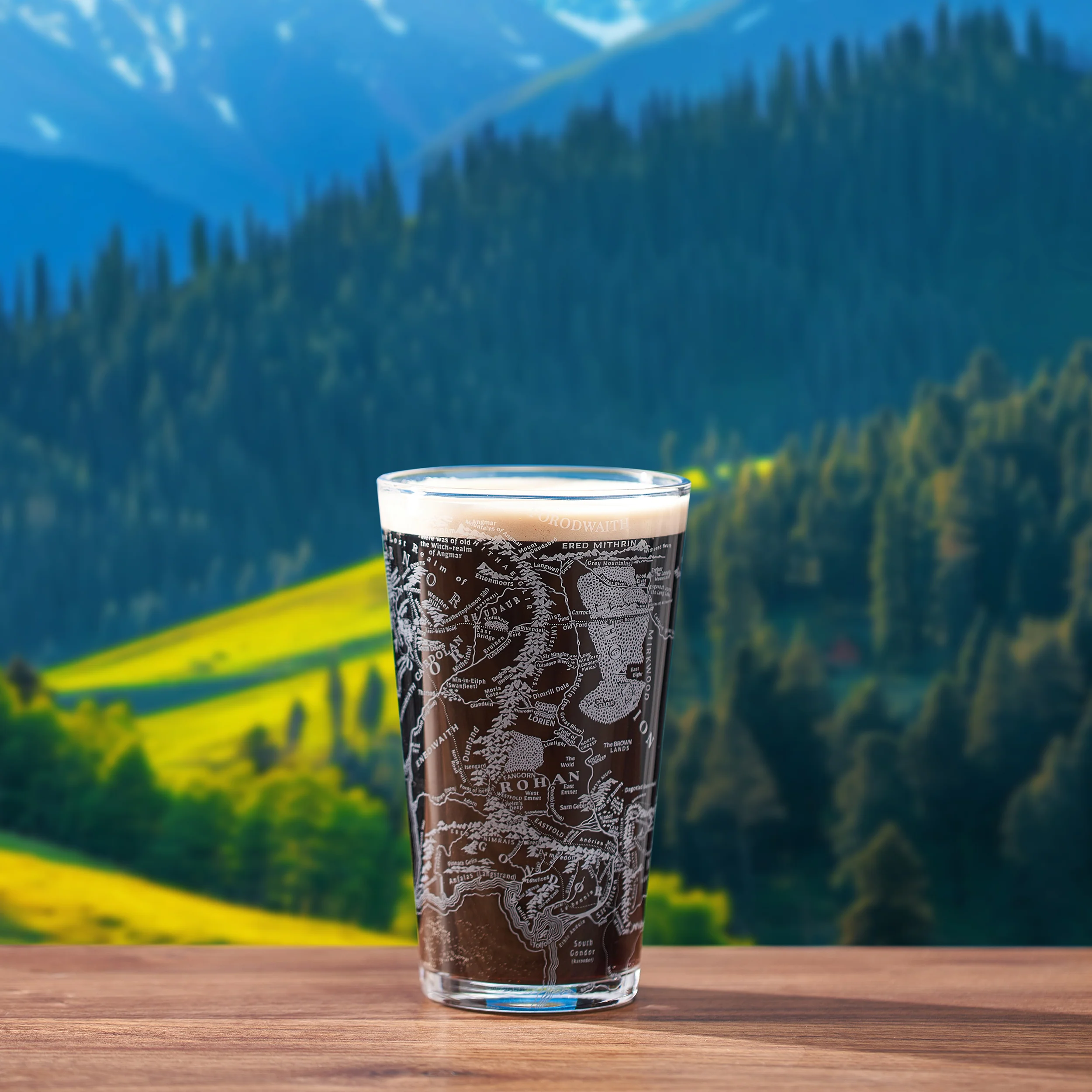 LOTR Middle Earth Map Beer Glass - 15 OZ Middle-Earth - Keen Glass Solutions