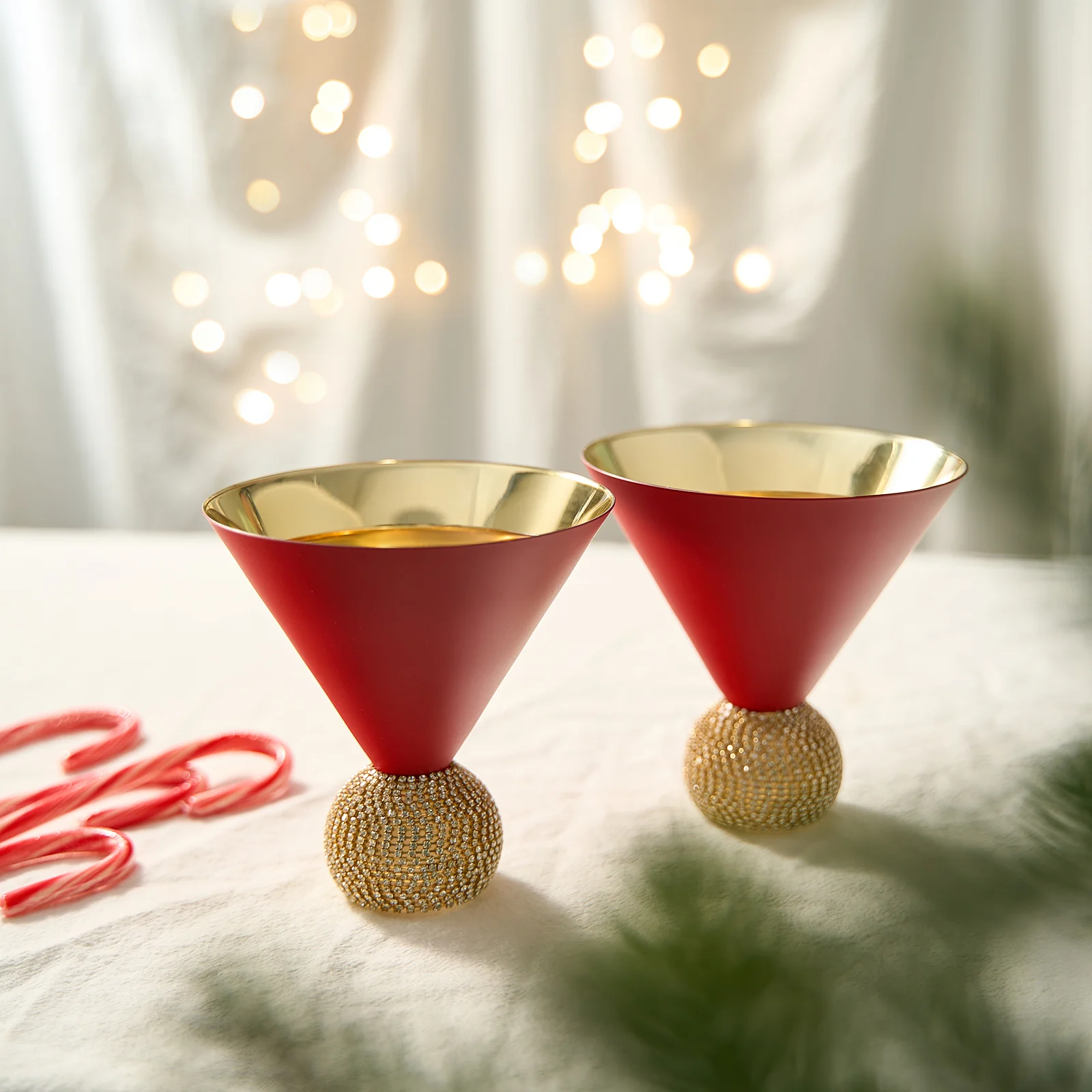 The Wine Savant Diamond Studded Martini Glasses Set of 2 - Keen Glass Solutions